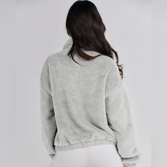 Cozy Light Gray Teddy Jacket for Women - Picture 5 of 6